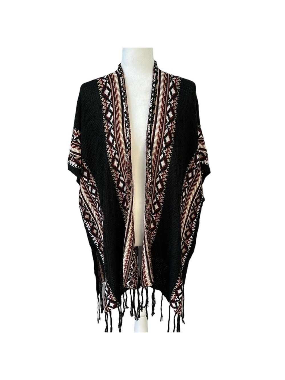 Love on a Hanger Aztec Print Boho Knit Kimono Poncho with Fringe S fits Larger